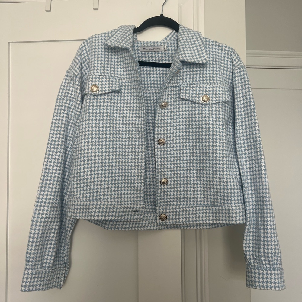 Blue and white jacket - perfect for fall / winter